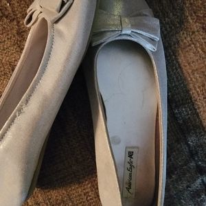 American Eagle girls flats size 3